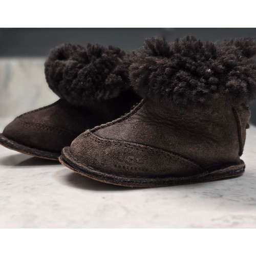 Ugg baby brown - brown, suede