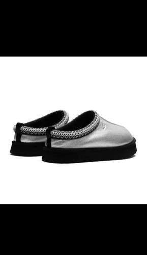 New ugg unisex kids - new,